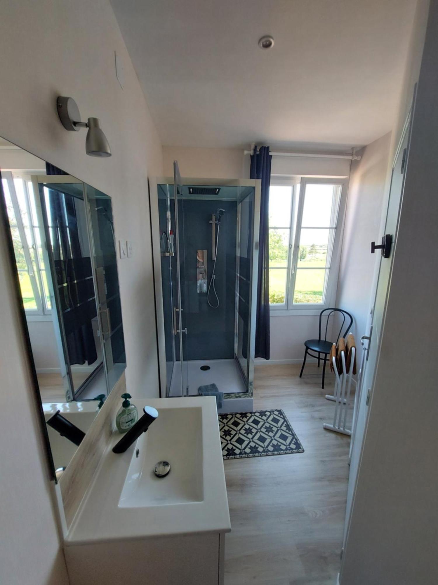 Chez Marie Hotel Drosnay Luaran gambar