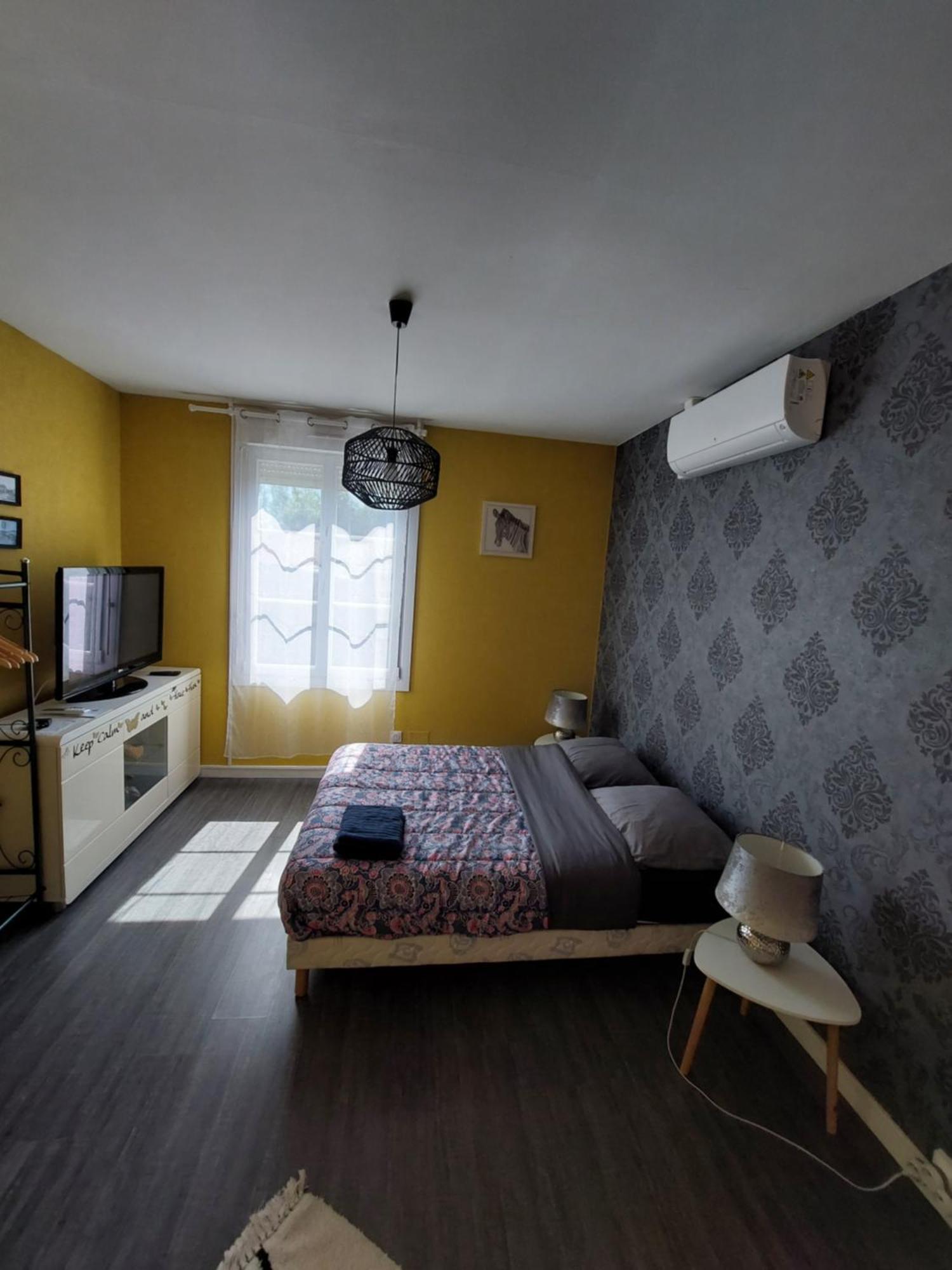 Chez Marie Hotel Drosnay Luaran gambar