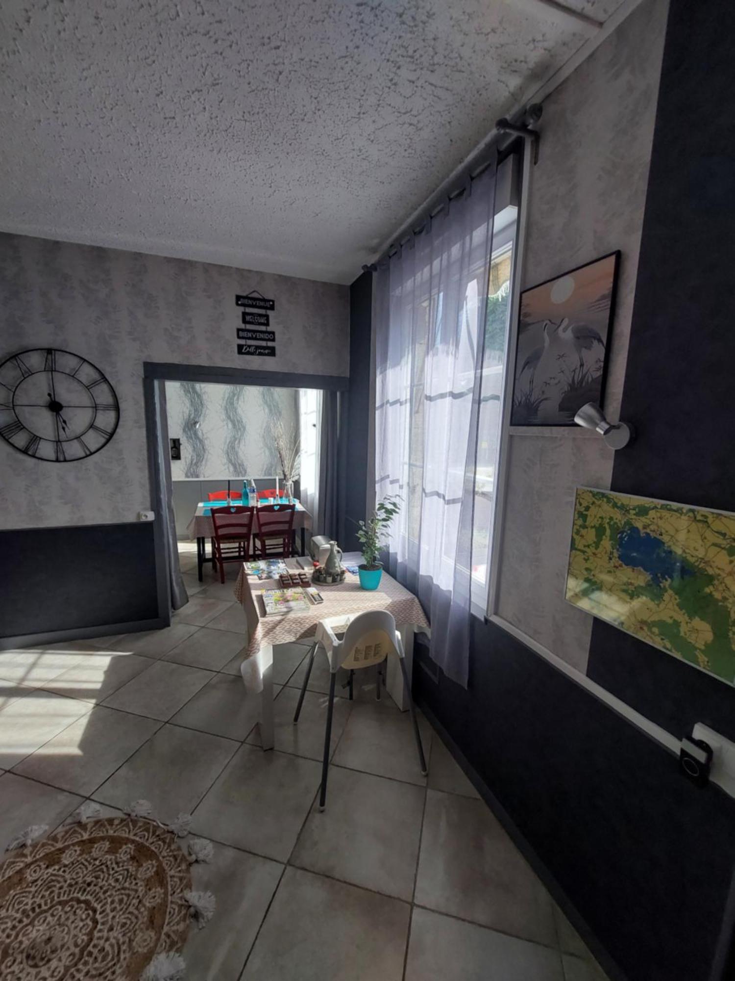 Chez Marie Hotel Drosnay Luaran gambar